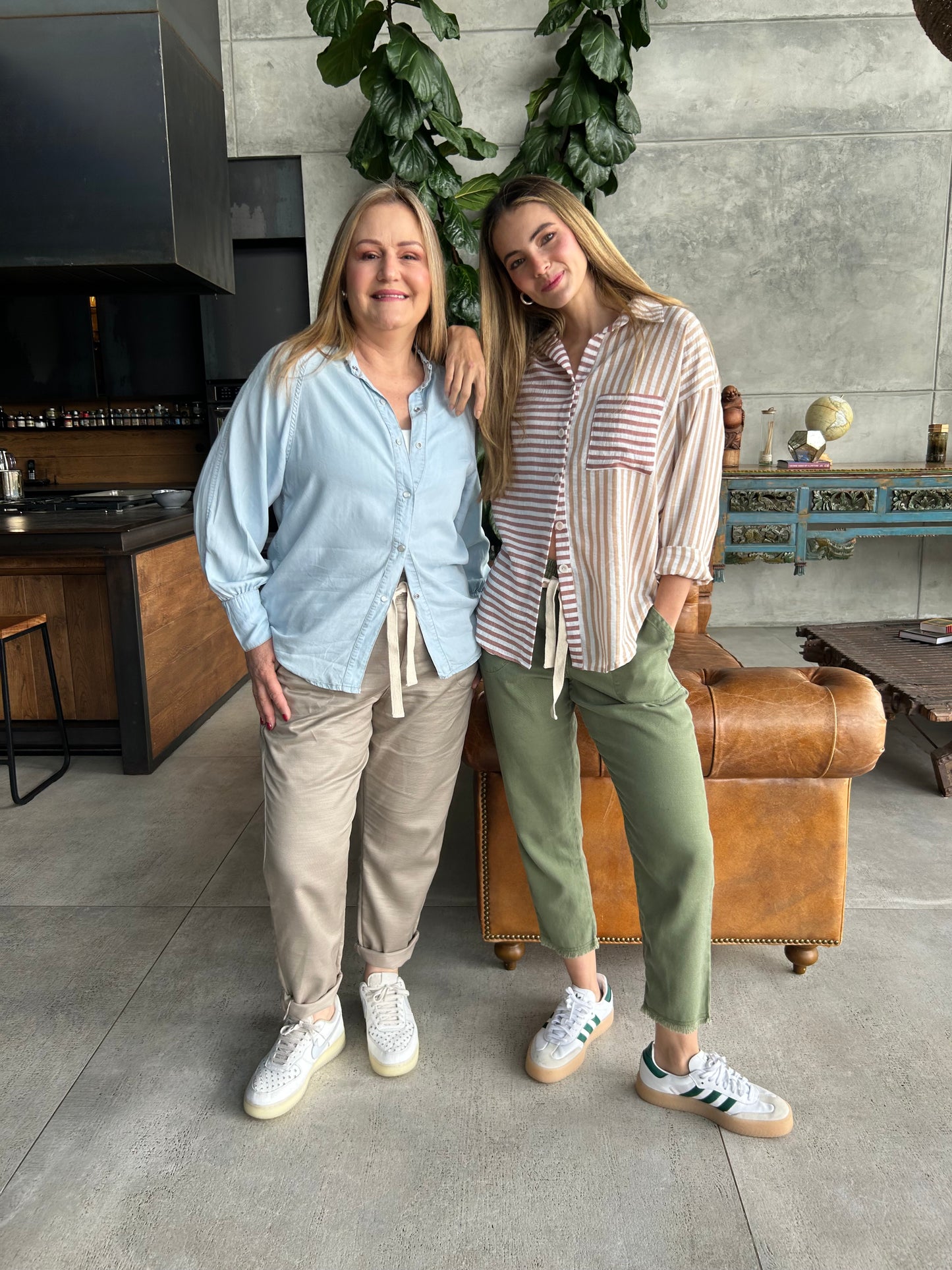 PANTALÓN COMFORT - MOM FIT