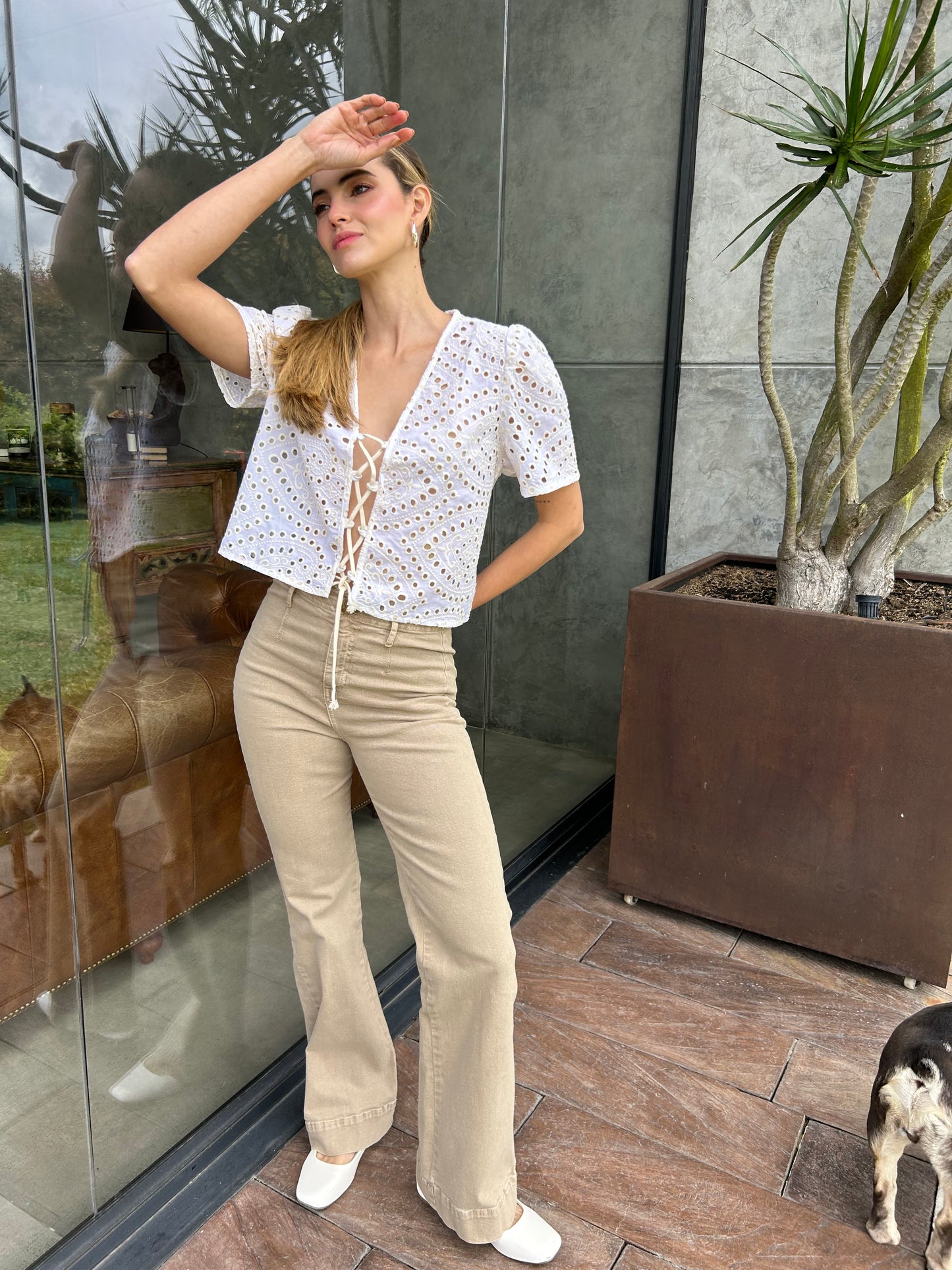 FLARE JEANS CAFÉ CLARO