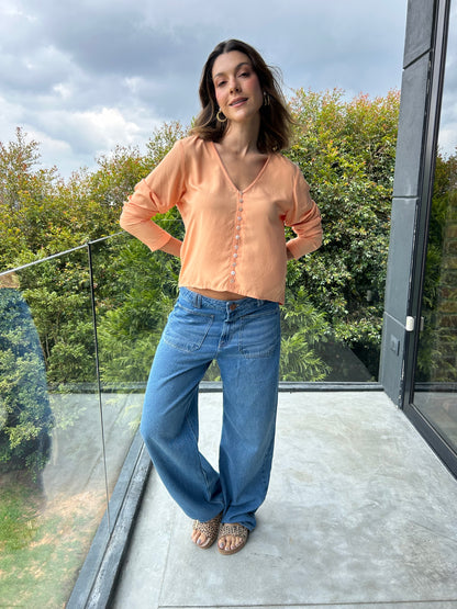 CAMISA MANGA LARGA CUELLO V