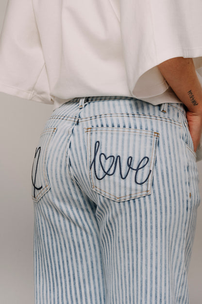 JEAN RAYAS BORDADO LOVE