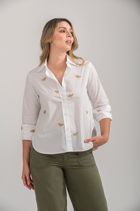 CAMISA BORDA ABEJAS CON PUÑO Y CUELLO