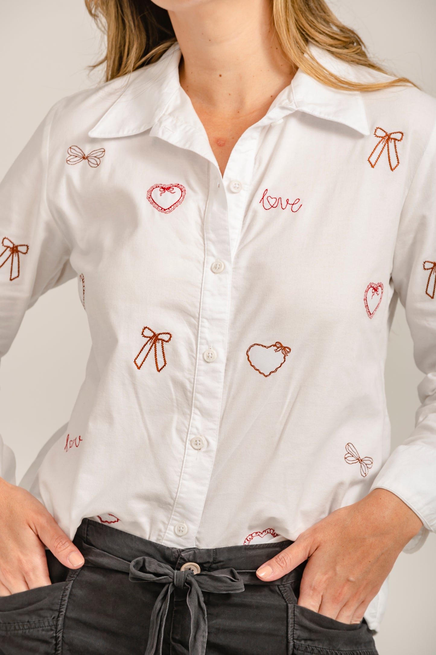 CAMISA MANGA LARGA BORDADA MINI PRINT