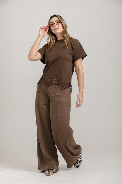 BLUSA BORDADA CON ENCAJE