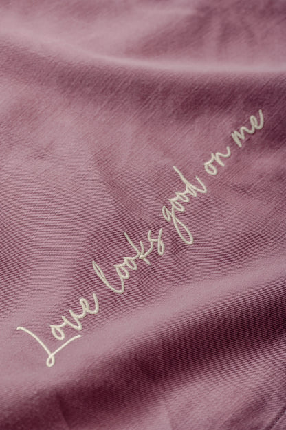 SOBRECAMISA BORDADA CON BOLSILLOS DELANTEROS