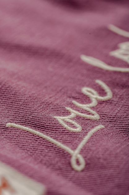 SOBRECAMISA BORDADA CON BOLSILLOS DELANTEROS