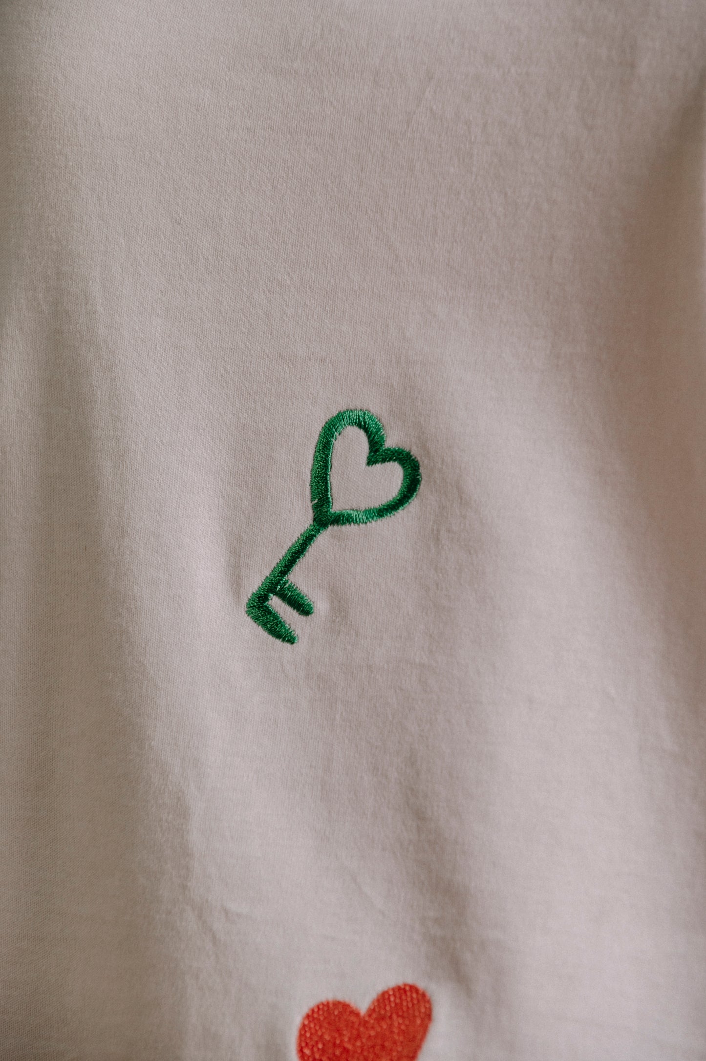 CAMISETA CUELLO REDONDO MINI PRINT