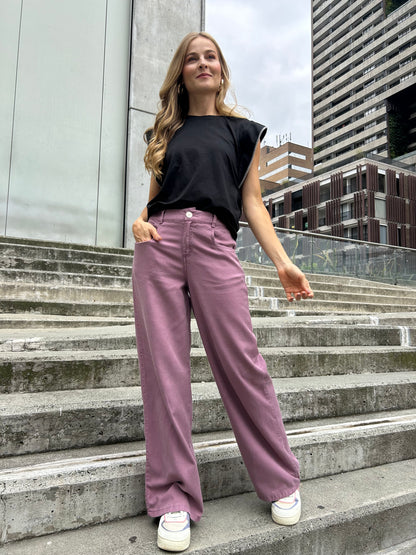 PANTALÓN BOTA AMPLIA