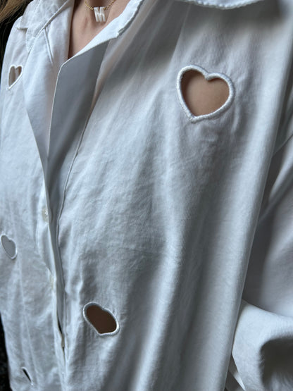 CAMISA MANGA LARGA CORAZONES ABIERTOS BORDADOS