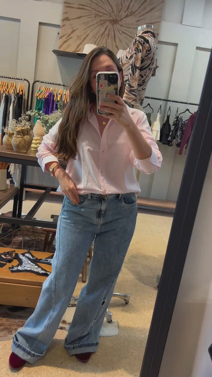 CAMISA MANGA LARGA CON SOLAPA BORDADA